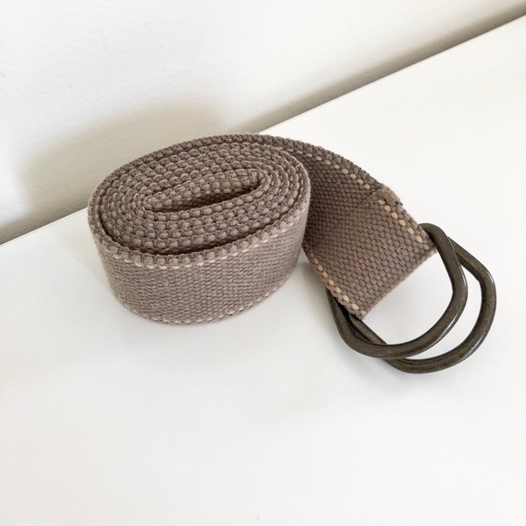 Tan Stitched Pull Through Metal Buckle Belt - Picture 4 of 8
